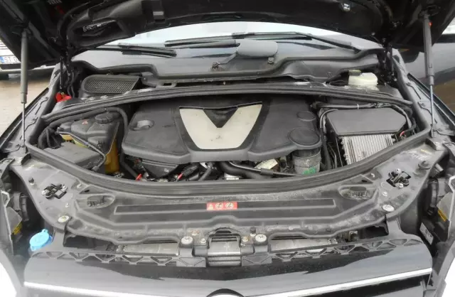 MERCEDES-BENZ Klasa R 