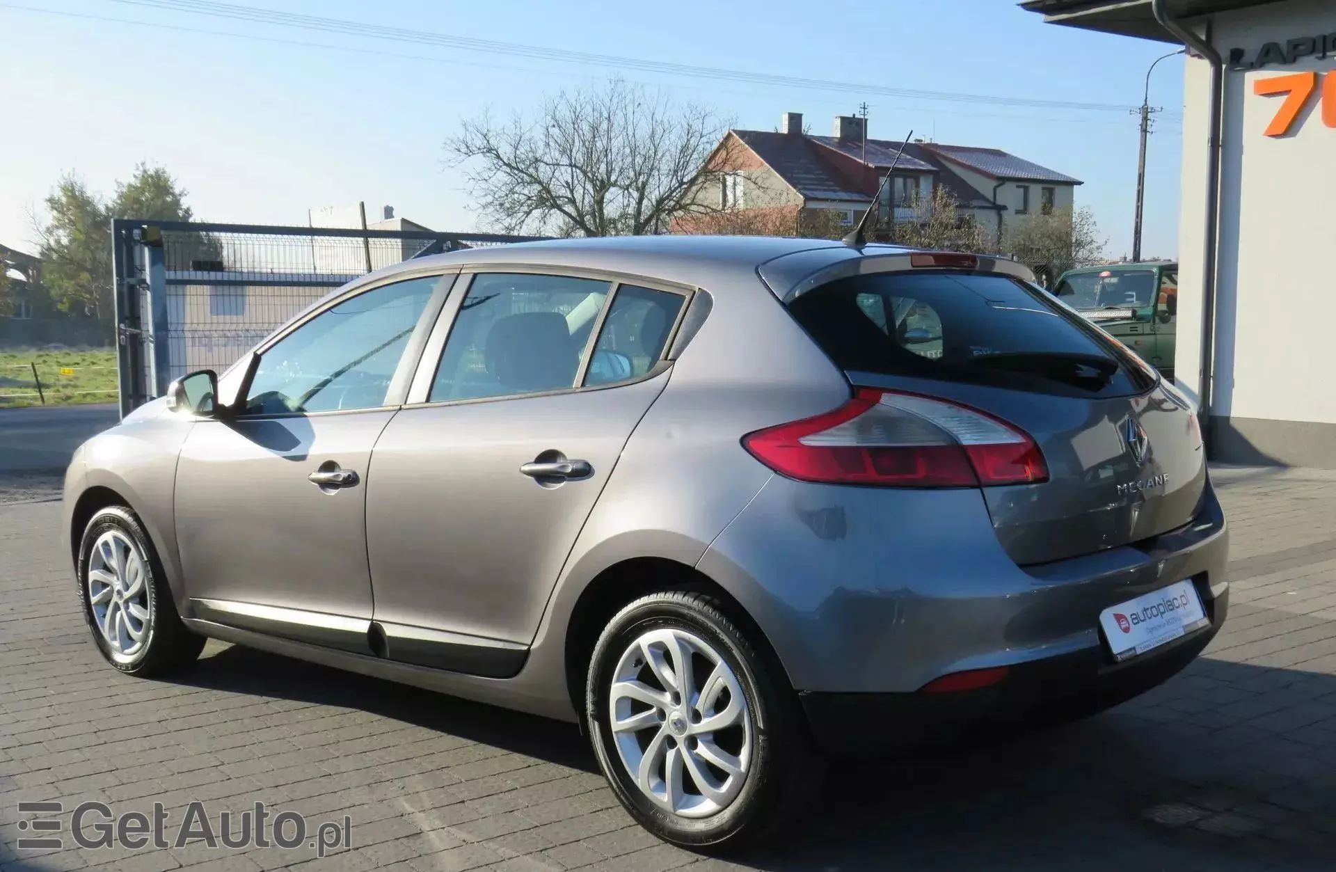 RENAULT Megane 