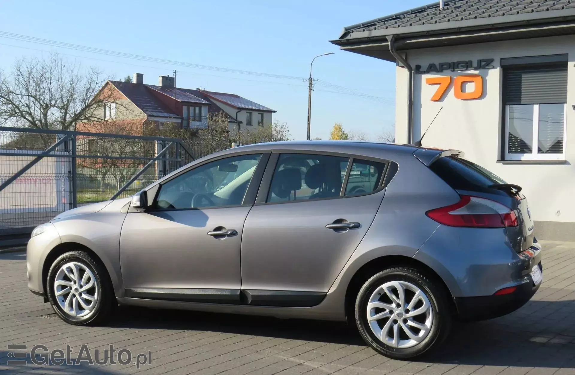 RENAULT Megane 