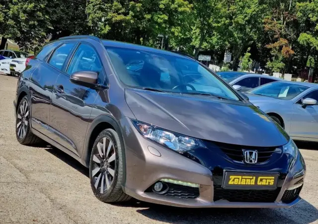 HONDA Civic 1.8 i-VTEC Comfort