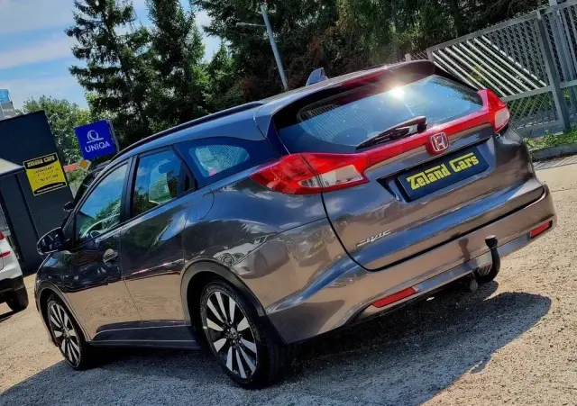 HONDA Civic 1.8 i-VTEC Comfort