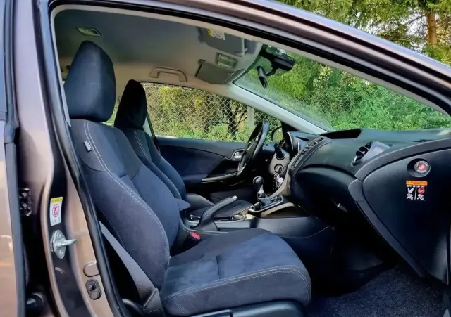 HONDA Civic 1.8 i-VTEC Comfort