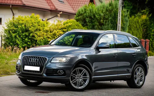 AUDI Q5 2.0 TDI Quattro S tronic