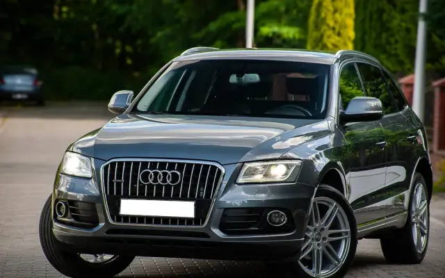 AUDI Q5 2.0 TDI Quattro S tronic