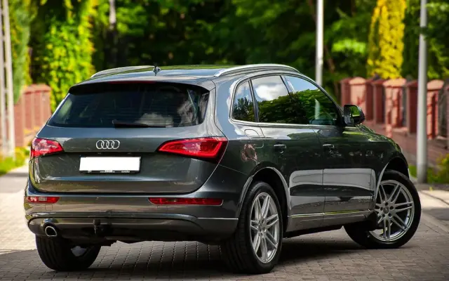 AUDI Q5 2.0 TDI Quattro S tronic