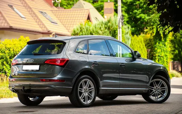 AUDI Q5 2.0 TDI Quattro S tronic