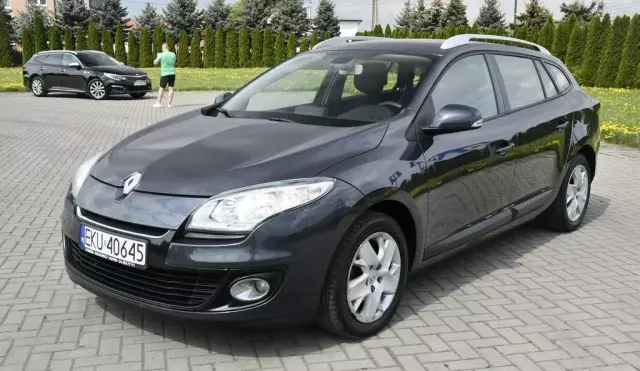RENAULT Megane 