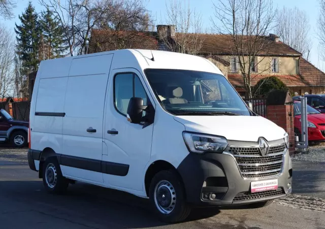 RENAULT Master 