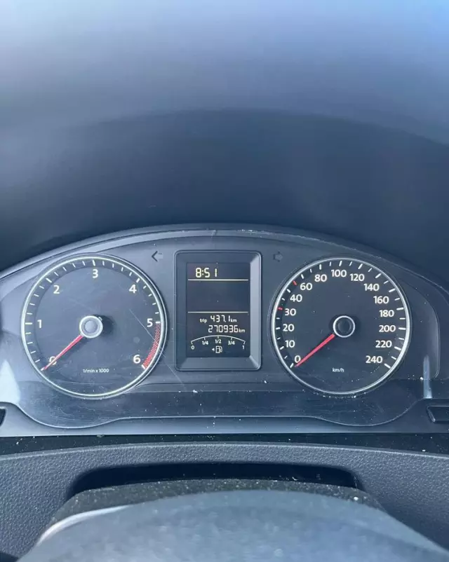 VOLKSWAGEN TRANSPORTER T5 