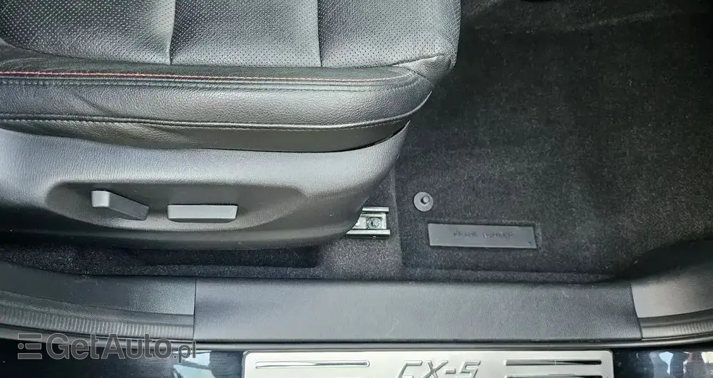 MAZDA CX-5 SKYACTIV-G 160 Drive AWD Exclusive-Line