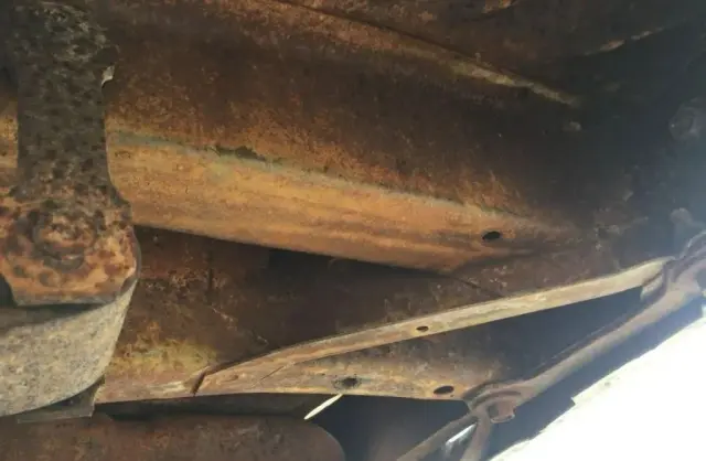 PLYMOUTH Road Runner 