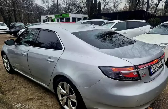 SAAB 9-5 