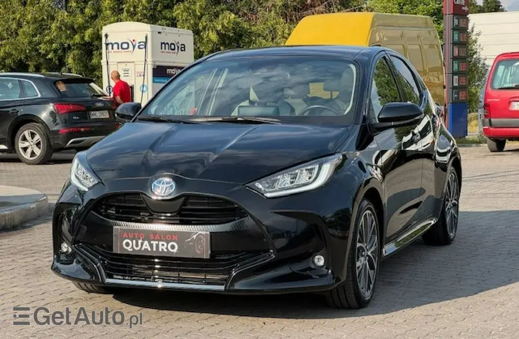 TOYOTA Yaris 