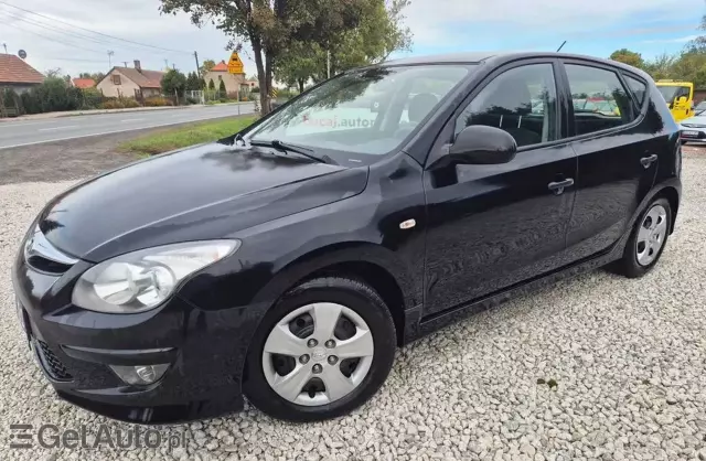 HYUNDAI I30 1.8 (150 KM)