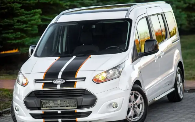 FORD Tourneo Connect 