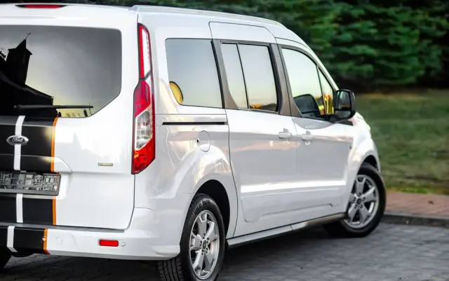 FORD Tourneo Connect 