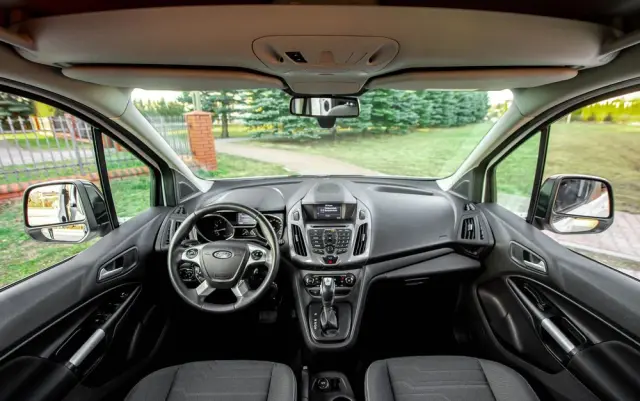 FORD Tourneo Connect 