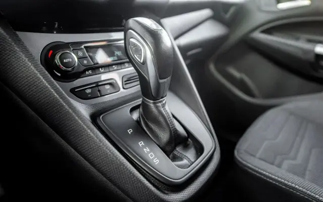 FORD Tourneo Connect 