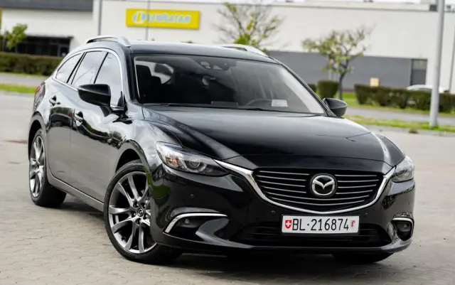 MAZDA 6 2.2 SKYACTIV-D Sports-Line