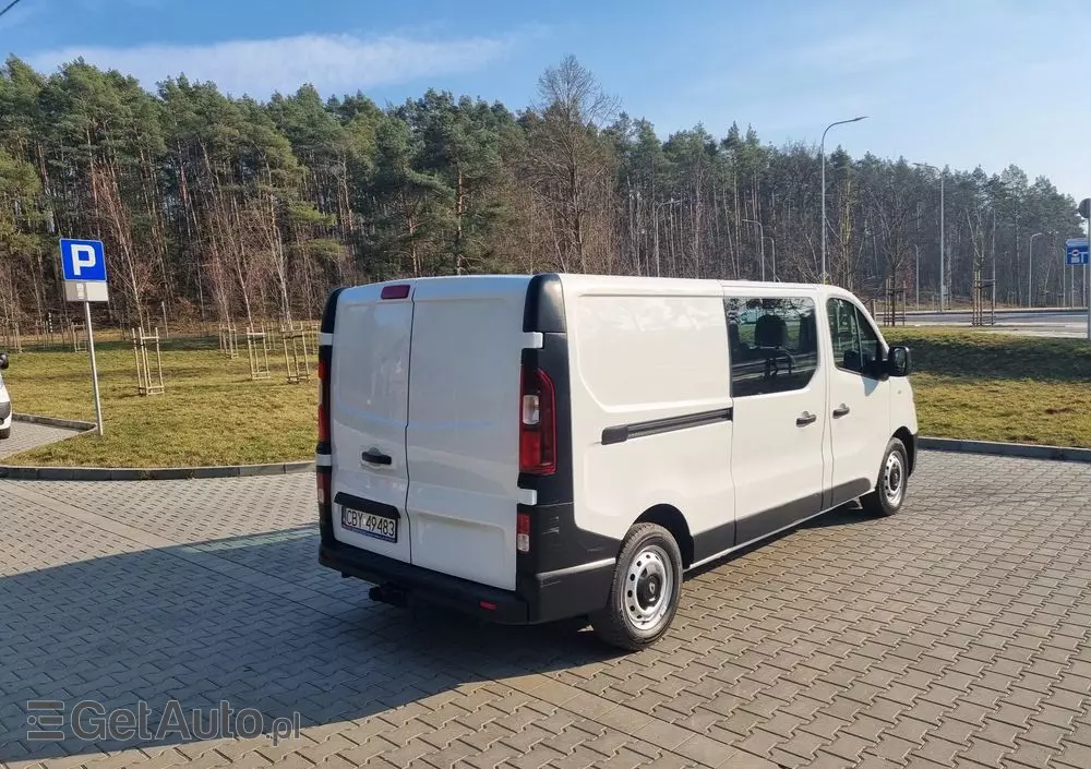 RENAULT Trafic 