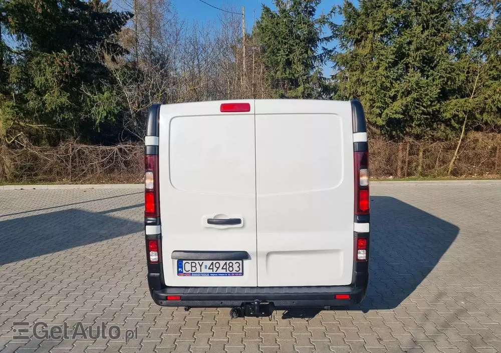 RENAULT Trafic 