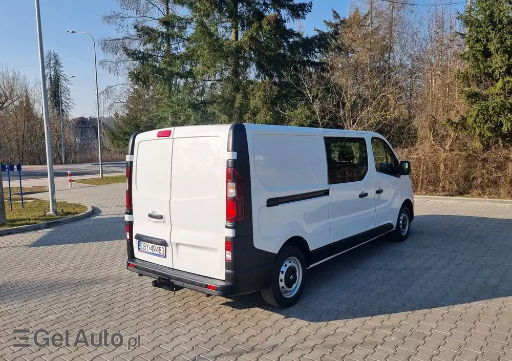 RENAULT Trafic 