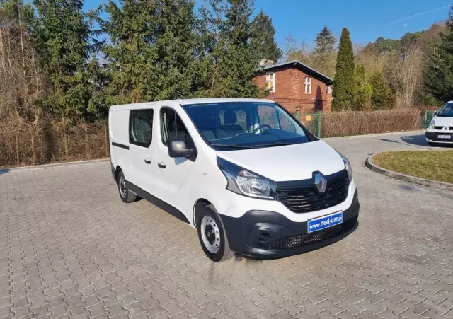 RENAULT Trafic 