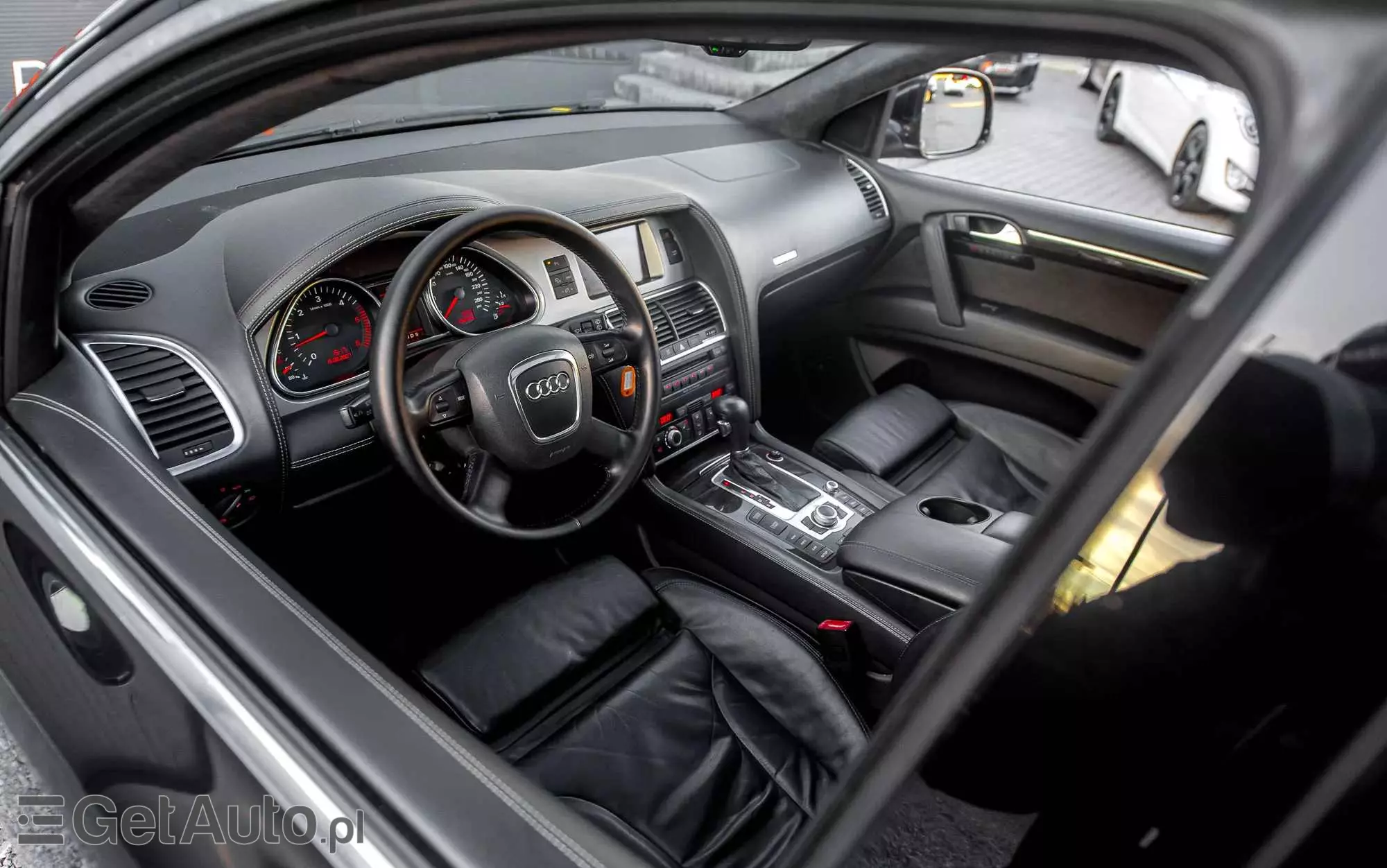 AUDI Q7 4.2 TDI DPF quattro tiptronic