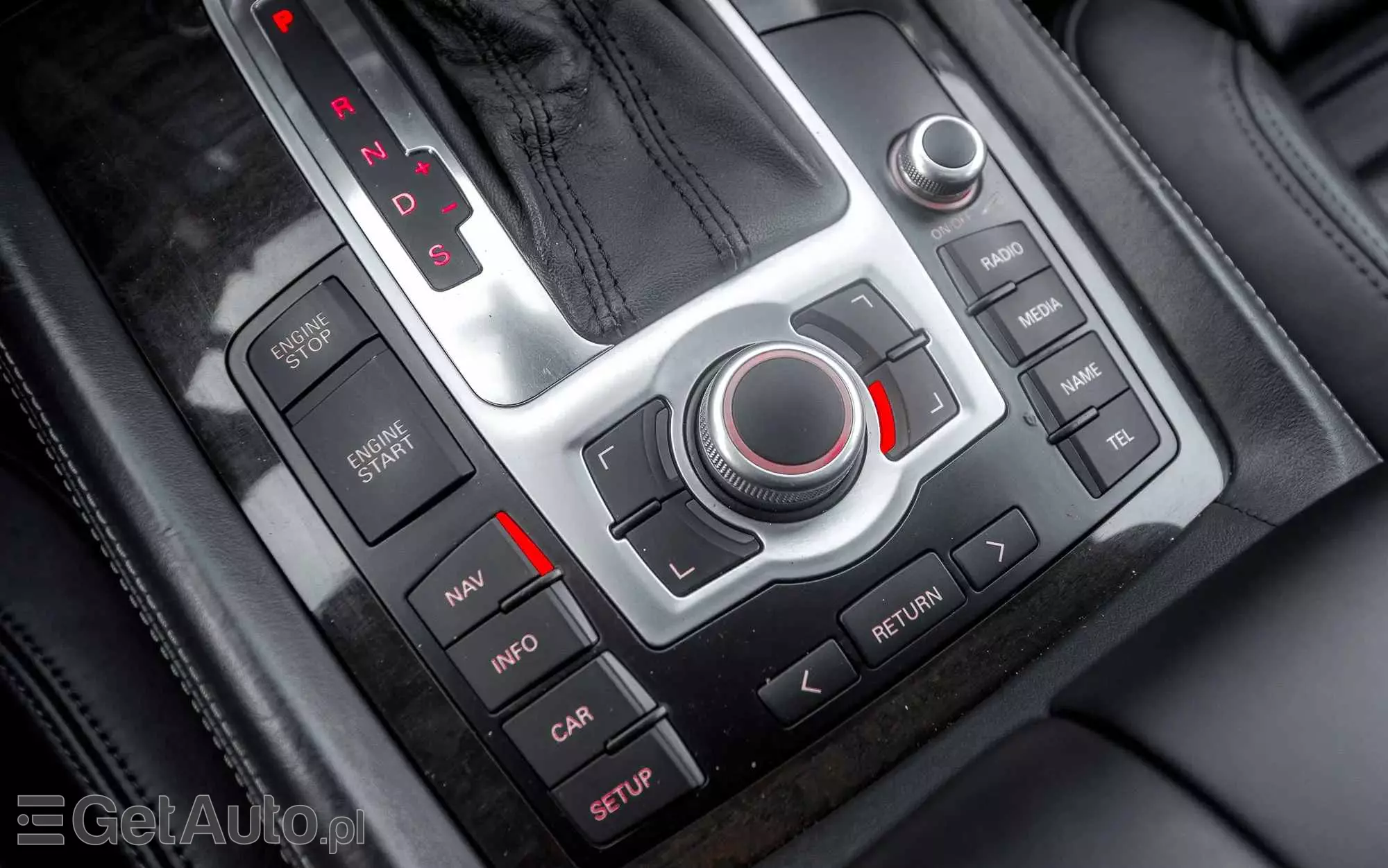 AUDI Q7 4.2 TDI DPF quattro tiptronic