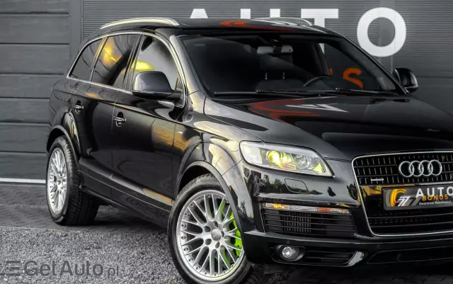 AUDI Q7 4.2 TDI DPF quattro tiptronic