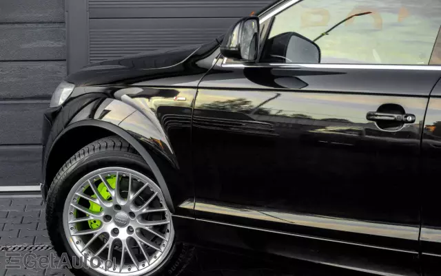 AUDI Q7 4.2 TDI DPF quattro tiptronic