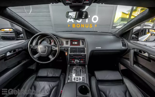AUDI Q7 4.2 TDI DPF quattro tiptronic