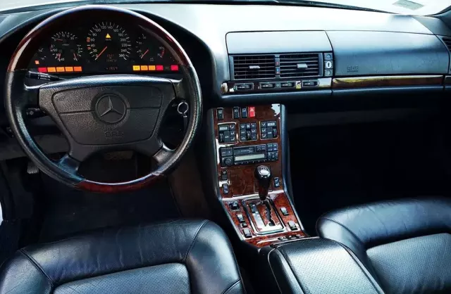 MERCEDES-BENZ CL 