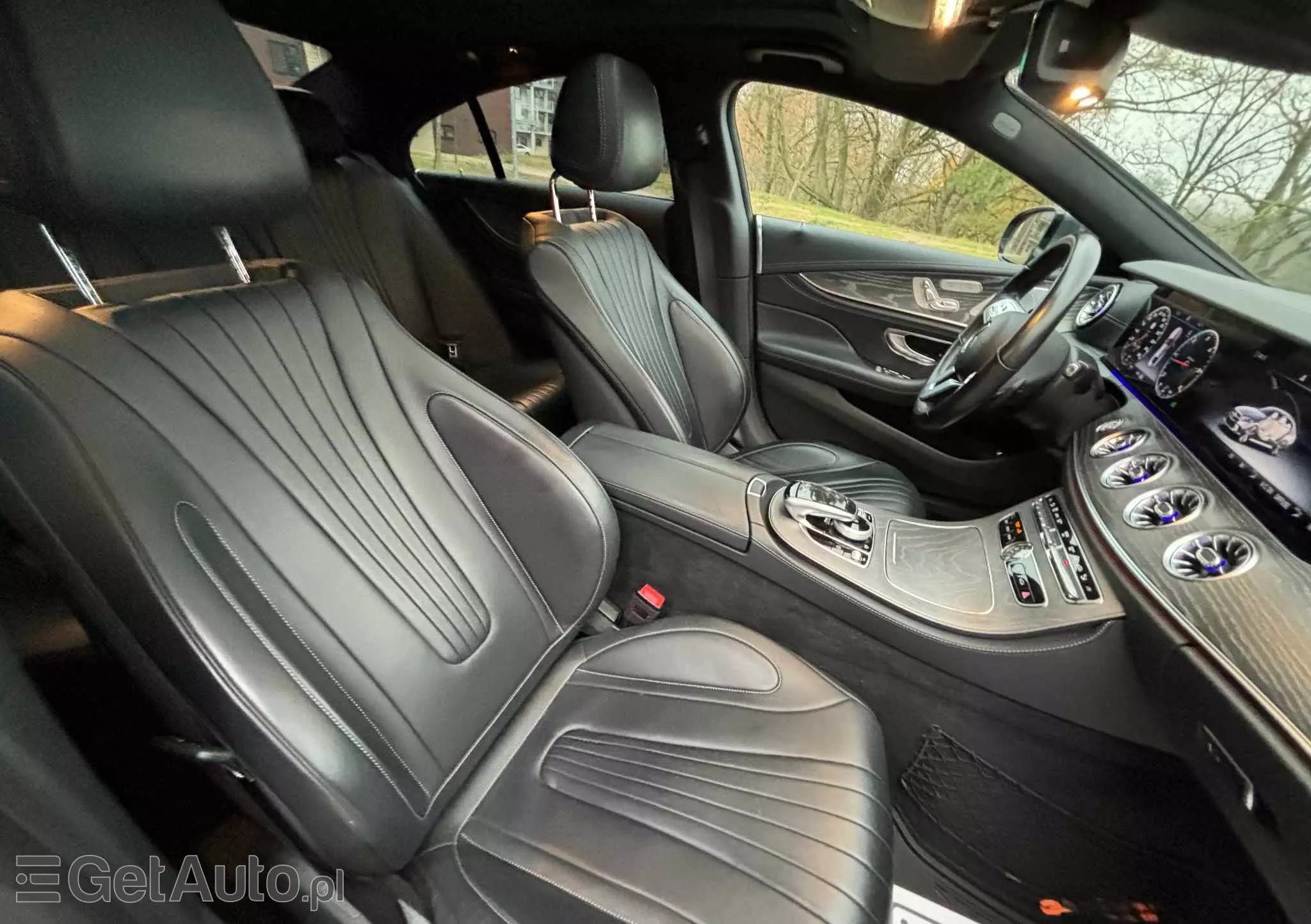 MERCEDES-BENZ CLS 300 d 9G-TRONIC