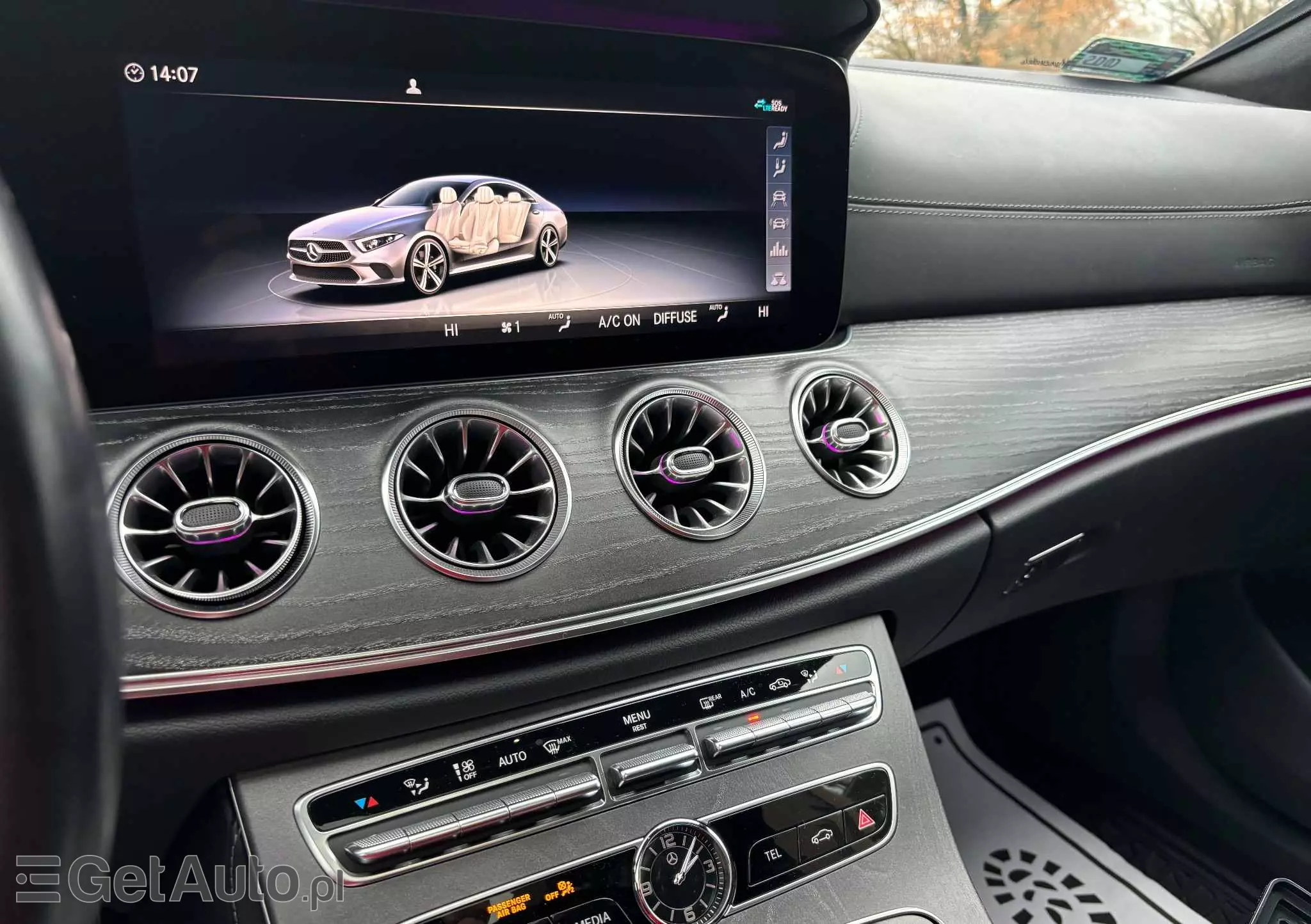 MERCEDES-BENZ CLS 300 d 9G-TRONIC