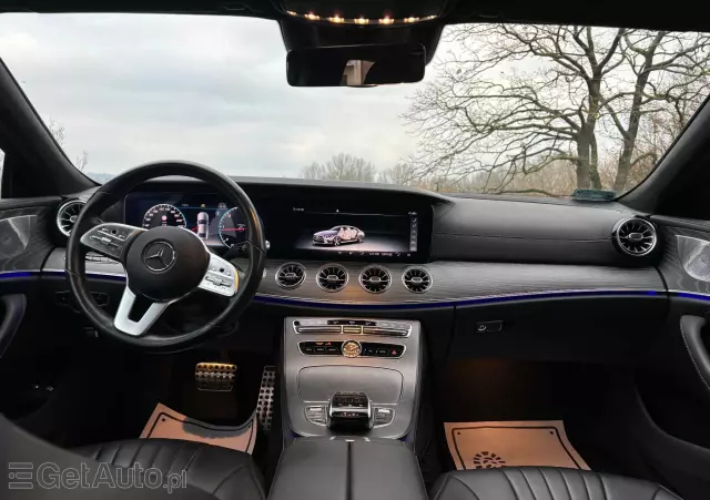 MERCEDES-BENZ CLS 300 d 9G-TRONIC