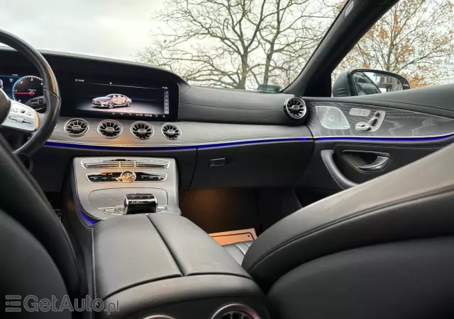 MERCEDES-BENZ CLS 300 d 9G-TRONIC