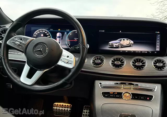 MERCEDES-BENZ CLS 300 d 9G-TRONIC