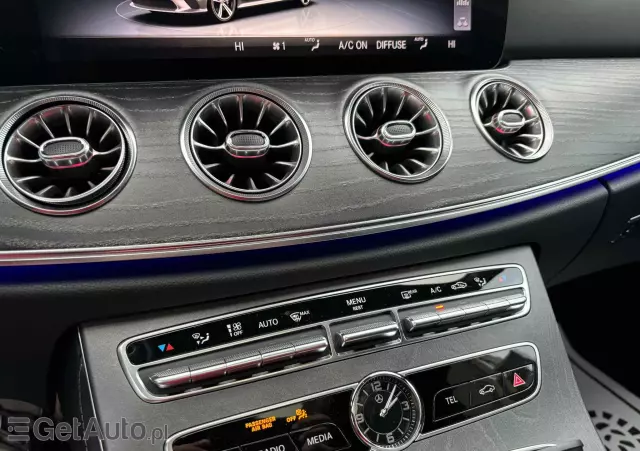 MERCEDES-BENZ CLS 300 d 9G-TRONIC