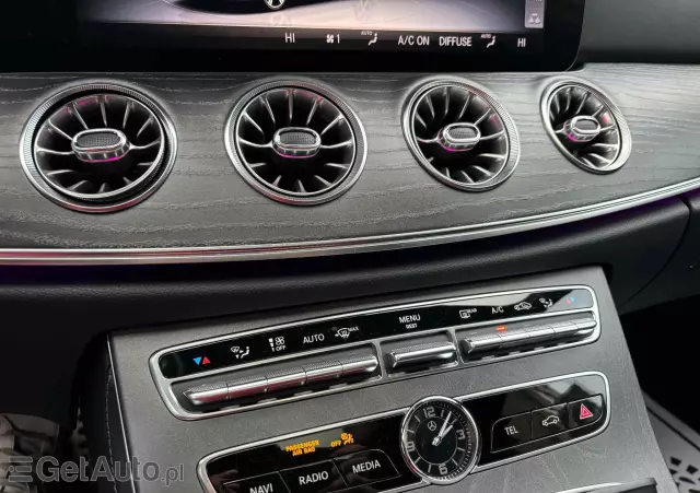 MERCEDES-BENZ CLS 300 d 9G-TRONIC