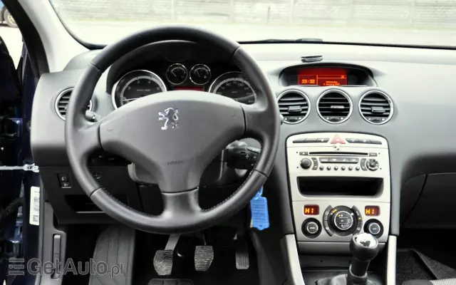 PEUGEOT 308 1.6 Premium