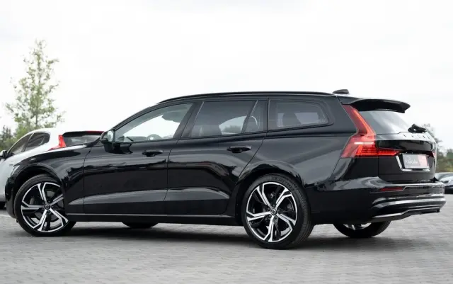 VOLVO V60 B3 B Geartronic Inscription