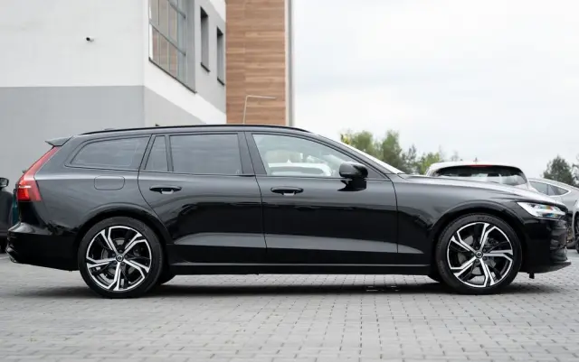 VOLVO V60 B3 B Geartronic Inscription
