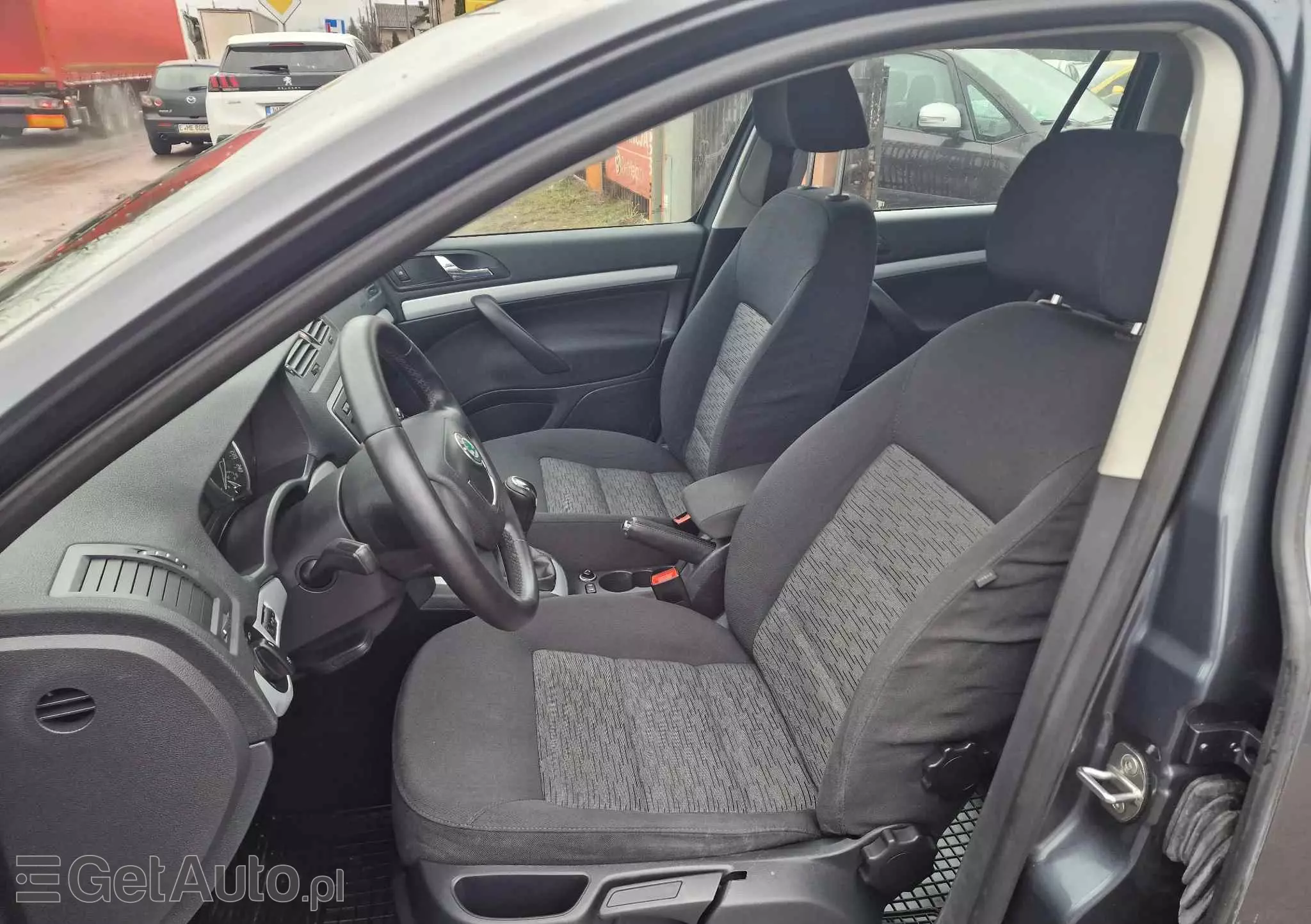 SKODA Octavia 1.6 Ambiente