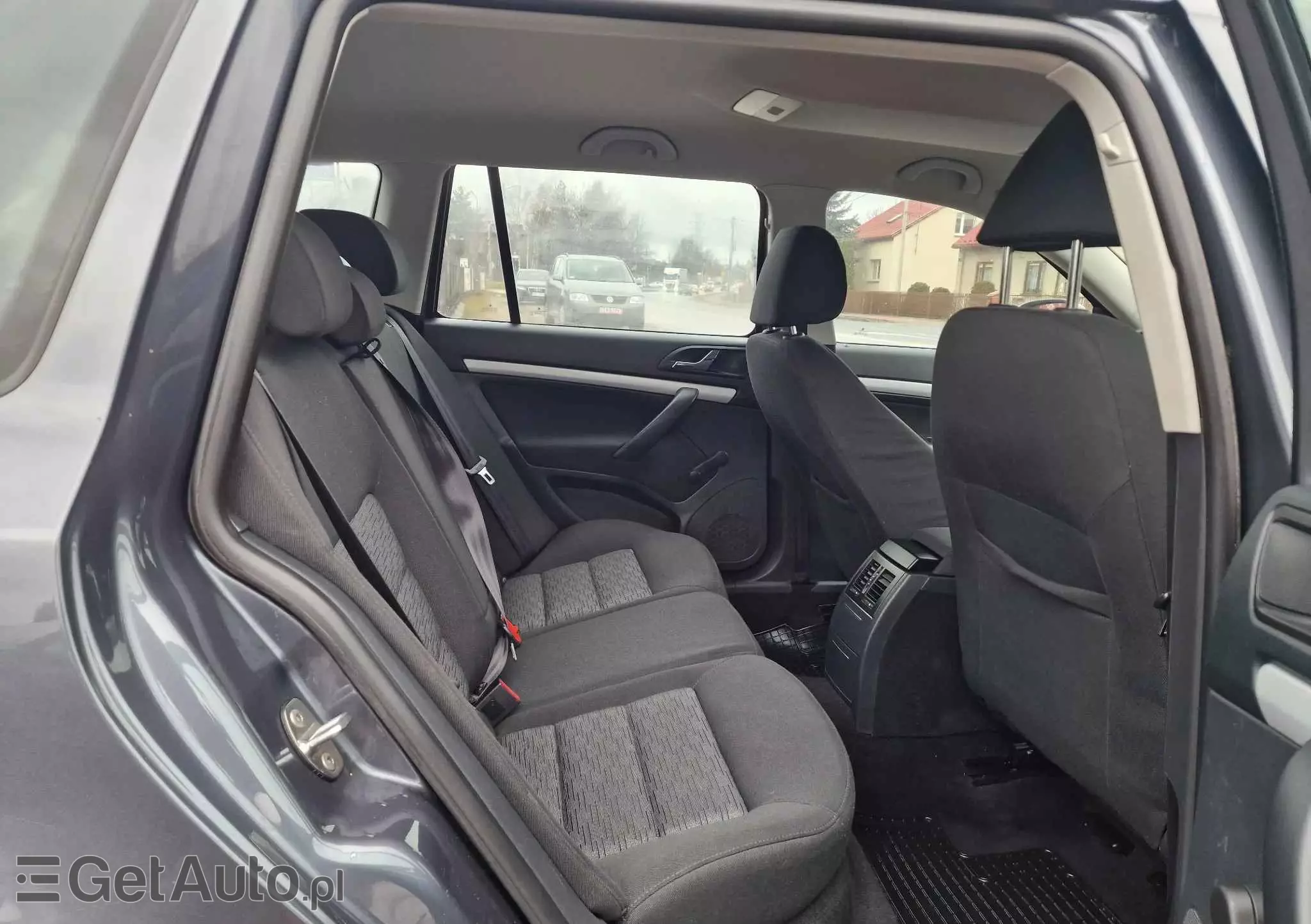 SKODA Octavia 1.6 Ambiente