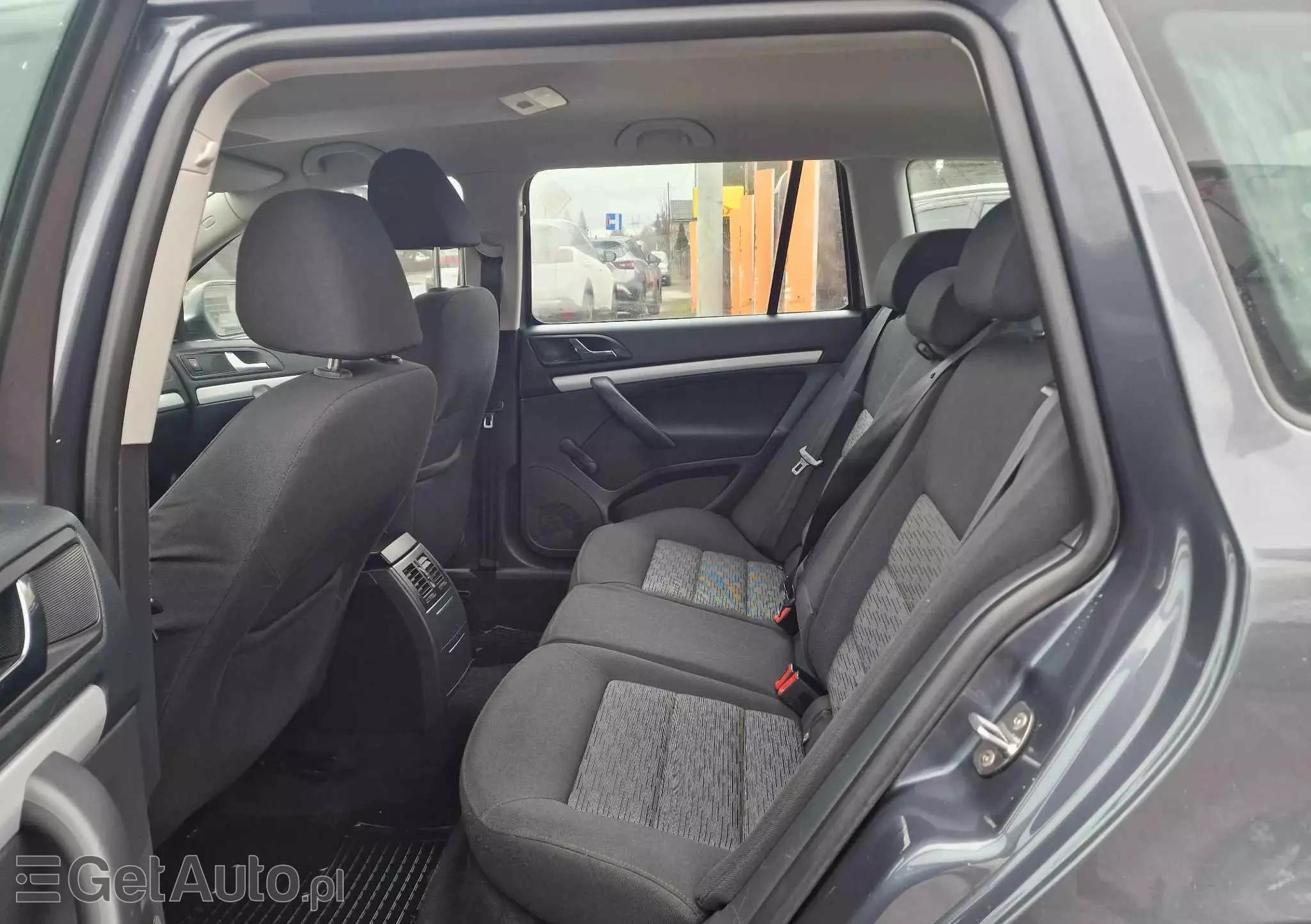 SKODA Octavia 1.6 Ambiente