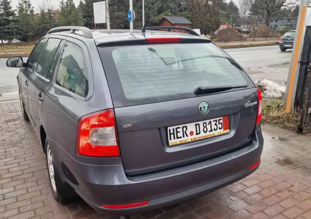 SKODA Octavia 1.6 Ambiente