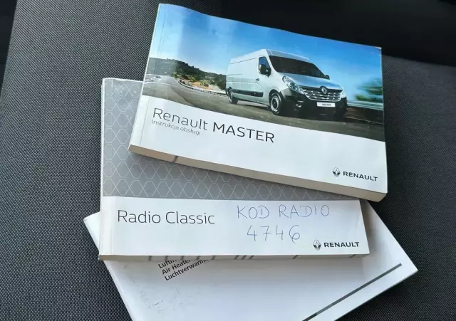 RENAULT Master 