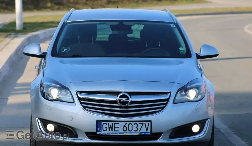 OPEL Insignia 
