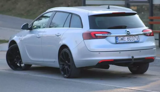 OPEL Insignia 